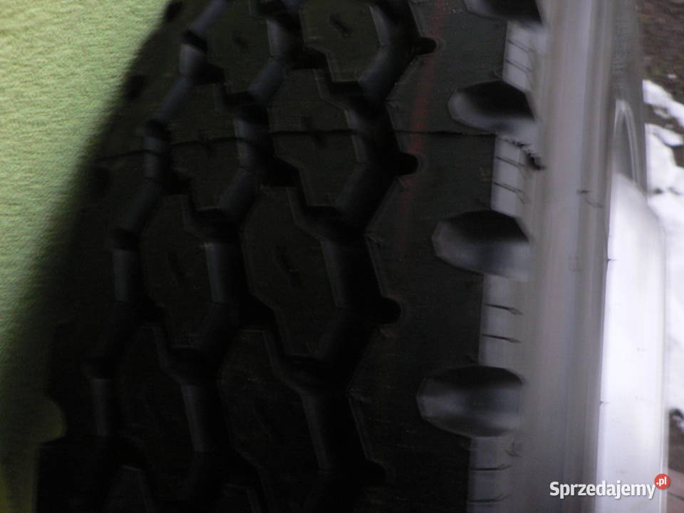 Felga z oponą 10 R 225 nowa Zamość