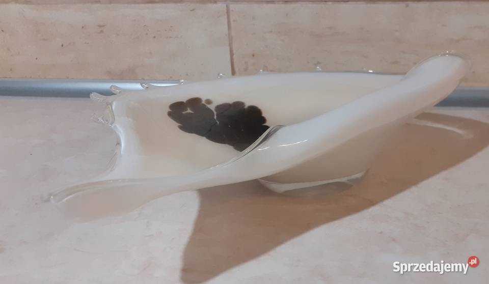 Patera na owoce szklana muszla Libiąż