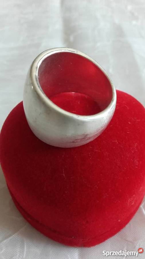 PIĘKNA I OKAZAŁA OBRĄCZKA r 17