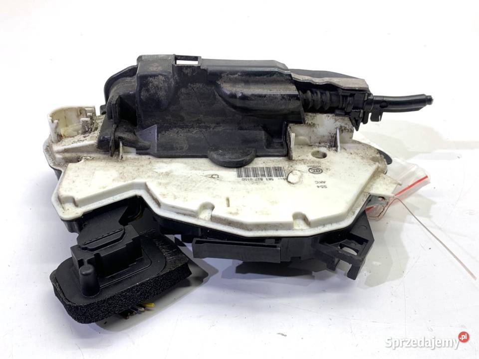 ZAMEK DRZWI LEWY PRZÓD VW GOLF VII Hatchback