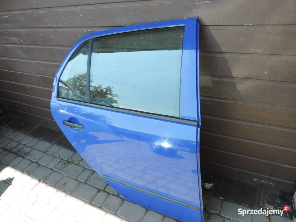 SKODA FABIA I HB 5D DRZWI PRAWE TYLNE KOLOR 4590 Nowy Sącz sprzedam