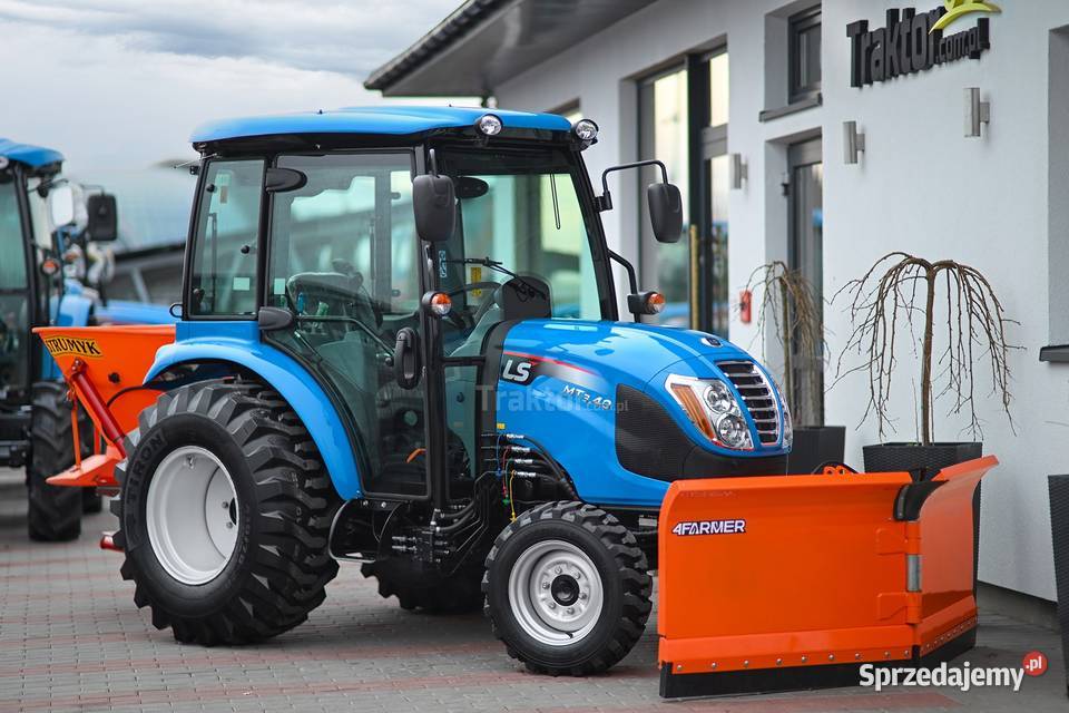 LS Tractor MT340 HST 4x4 40 CAB IND pług