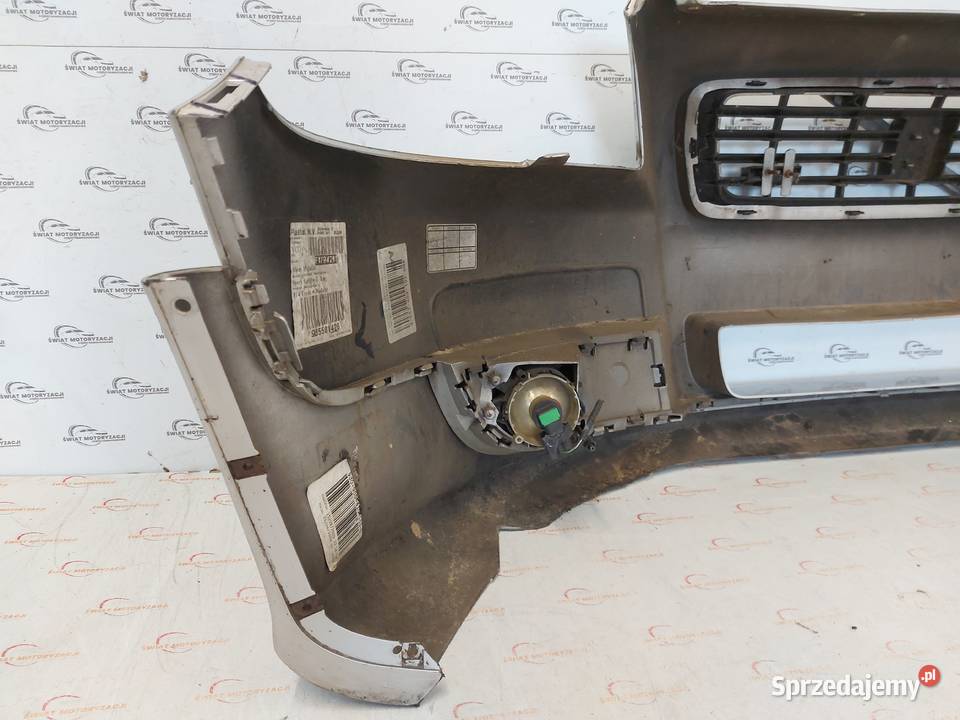 VOLVO C30 RDESIGN zderzak przód Kielce