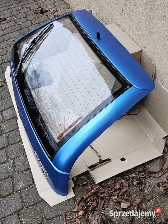 Suzuki Swift klapa bagażnika z szybą 3D swift