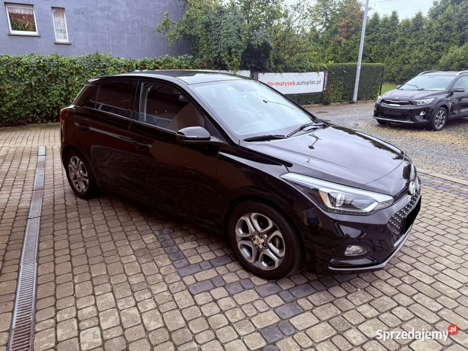 Hyundai i20 12 84 Klimatyzacja Kamera CarPlay II garażowany śląskie Orzech sprzedam