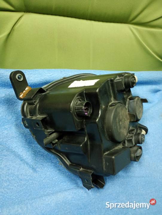 REFLEKTOR LAMPA FIAT 500 ORYGINAŁ prawa EUROPA osobowe Sędziszów sprzedam