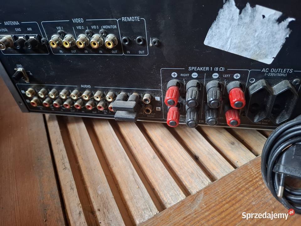 Amplituner HARMAN KARDON HK348
