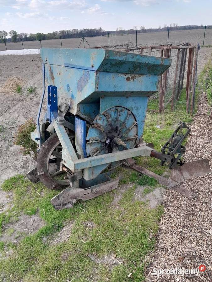 Sadzarka do ziemniaków sprzedam