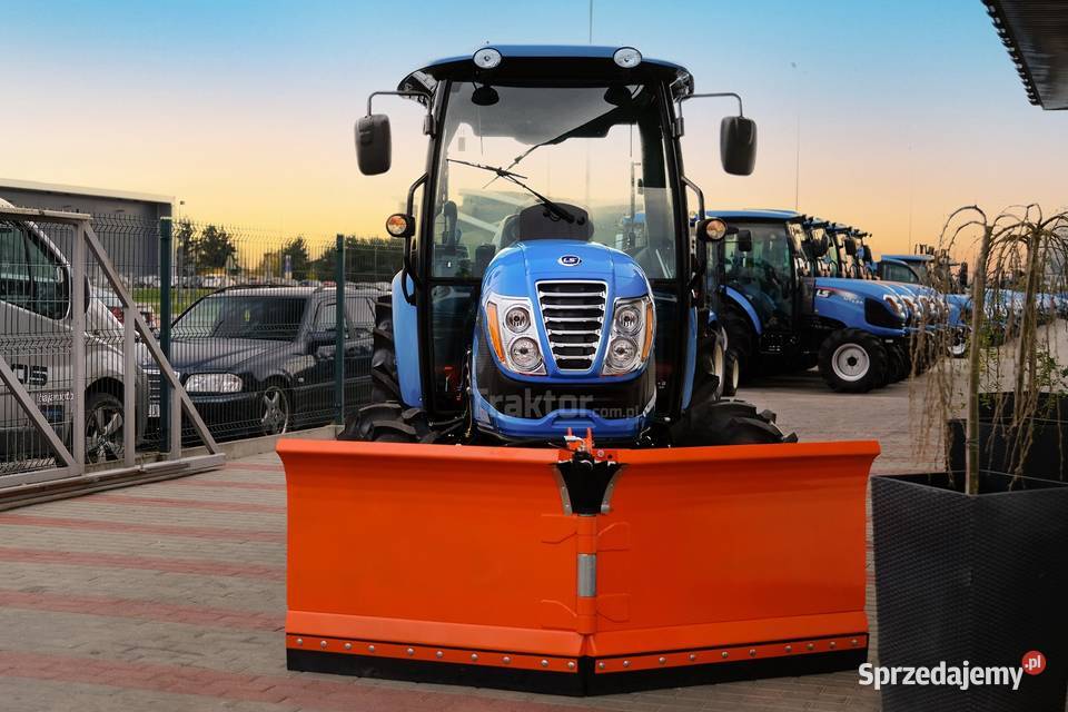 LS Tractor MT360 MEC 4x4 57 CAB pług do śniegu Tajęcina