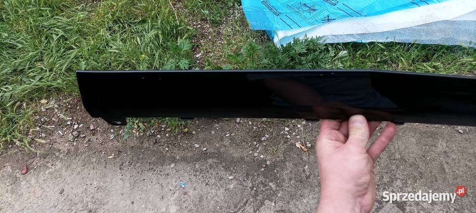 Mercedes C w205 1519 listwa zderzaka przód Łódź