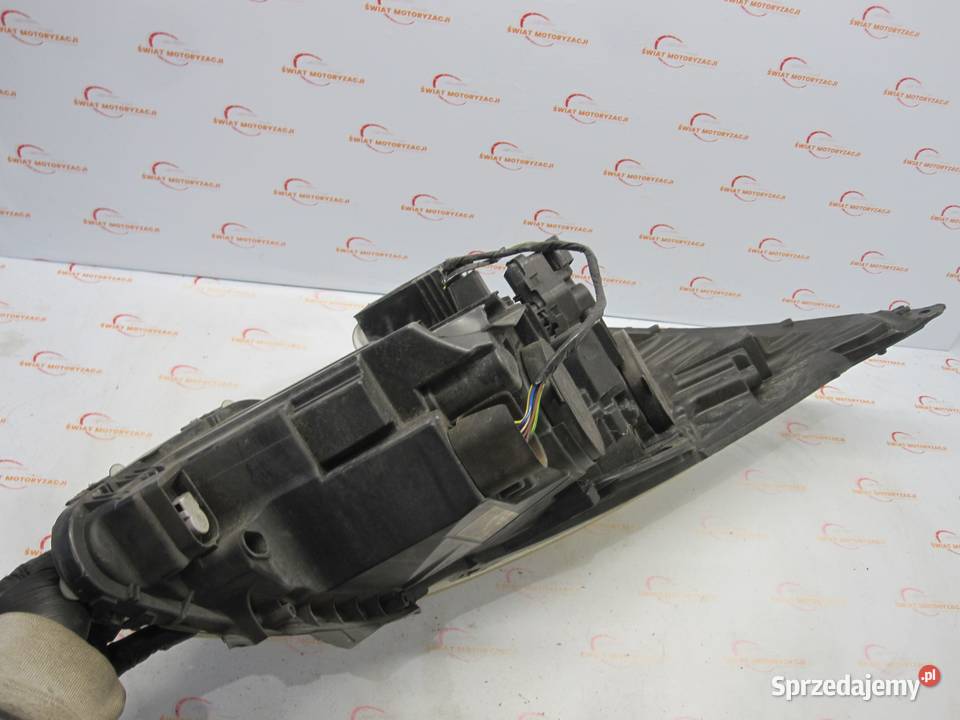 PEUGEOT 3008 lampa lewa przód ANGLIK 9685472780 osobowe Kielce