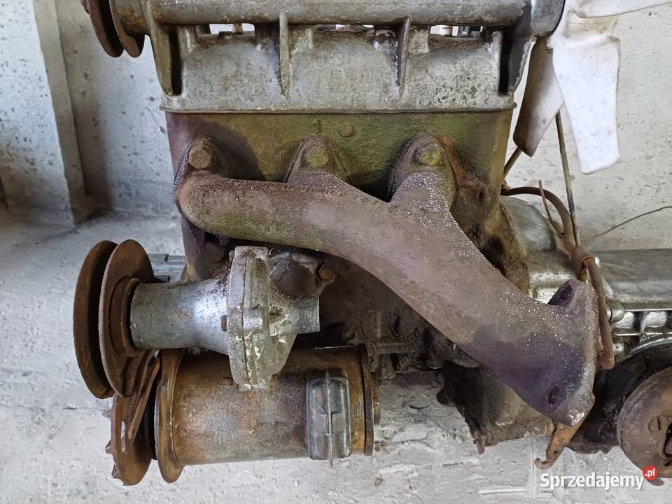 Silnik że skrzynią biegów do Wartburga Syreny wielkopolskie Ostrów Wielkopolski