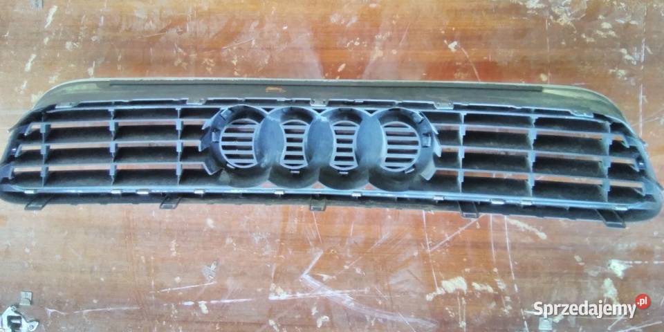 Grill kratka zderzaka pród Audi A3 2002 lift