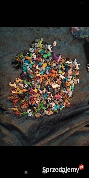 Zestaw duży małych zabawek Kinder Świętajno