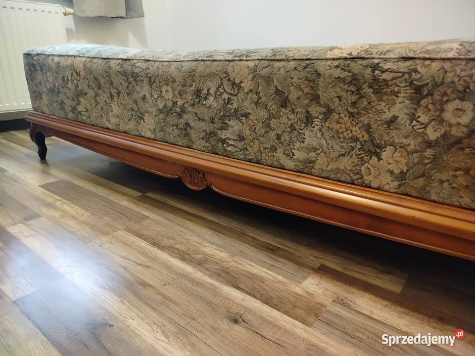 Stylowe łóżko ludwikowskie 140x200 z materacem