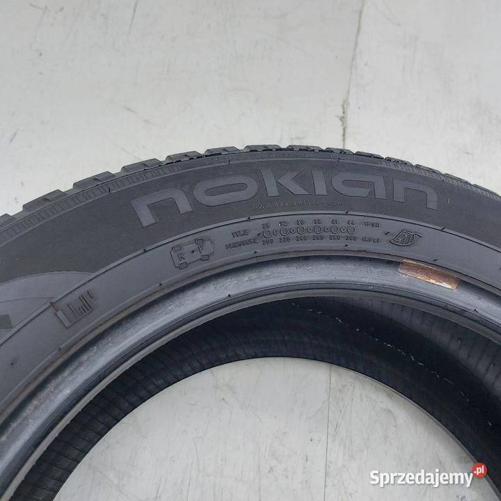 OPONY ZIMOWE 2 20560R16 NOKIAN WRD3
