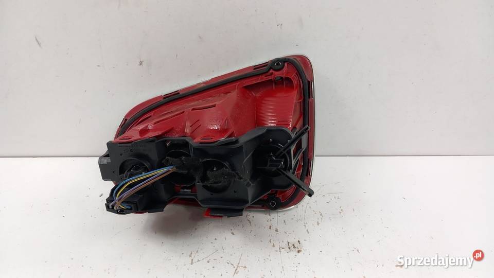 MINI COOPER R56 HB LAMPA TYŁ PRAWA osobowe Światła stop sprzedam