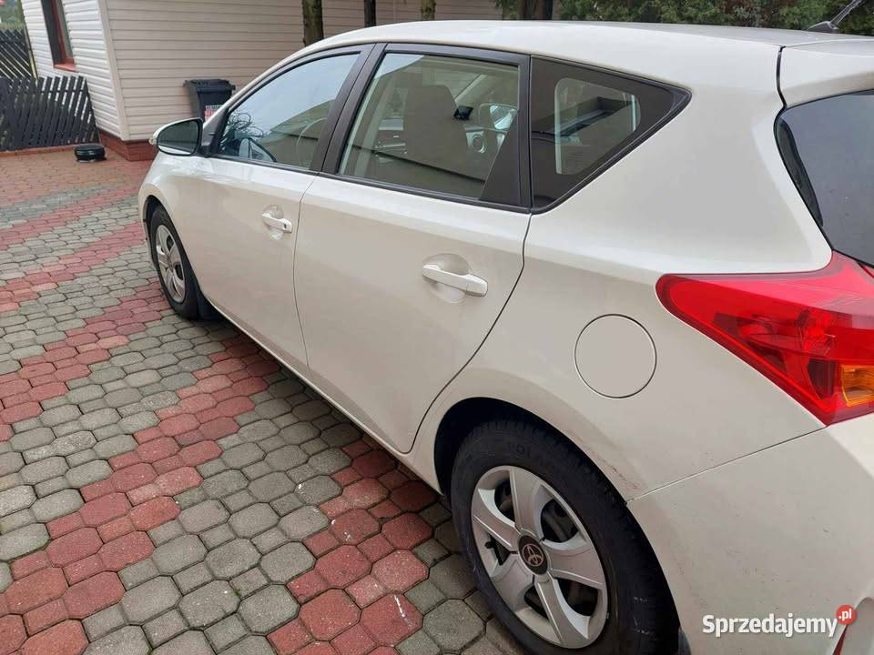 Toyota Auris 14 D4D Active Sochaczew sprzedam
