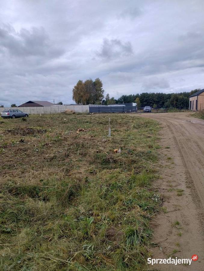 Sprzedam działkę budowlaną w Łebczu