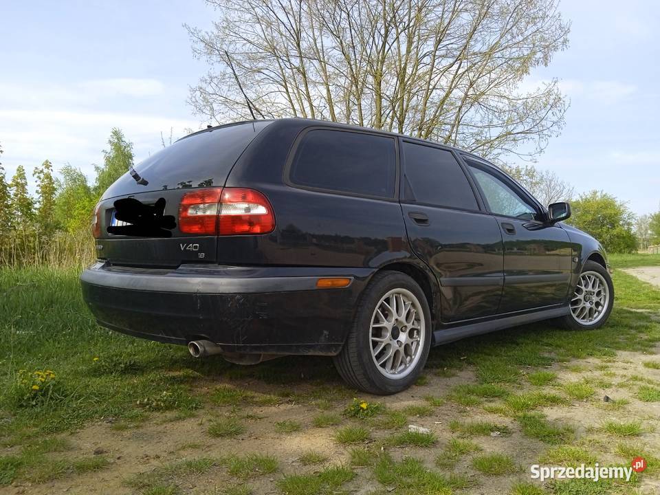 Volvo V40 18 BG 2000r długie opłaty Niemce