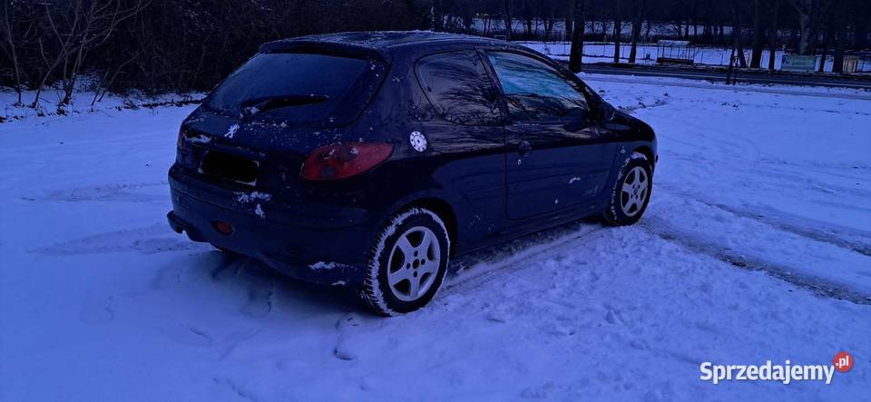 Sprzedam Peugeot 206 14 2005 benzyna Zarejestrowany w Polsce Szczecinek