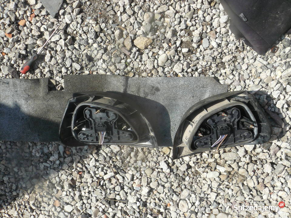 Lampa tylna prawa lewa Renault Megane I Kraków sprzedam