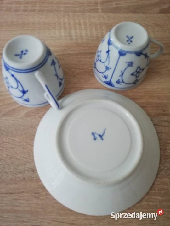 dwie filiżanki i talerzyk stara porcelana Gorlice