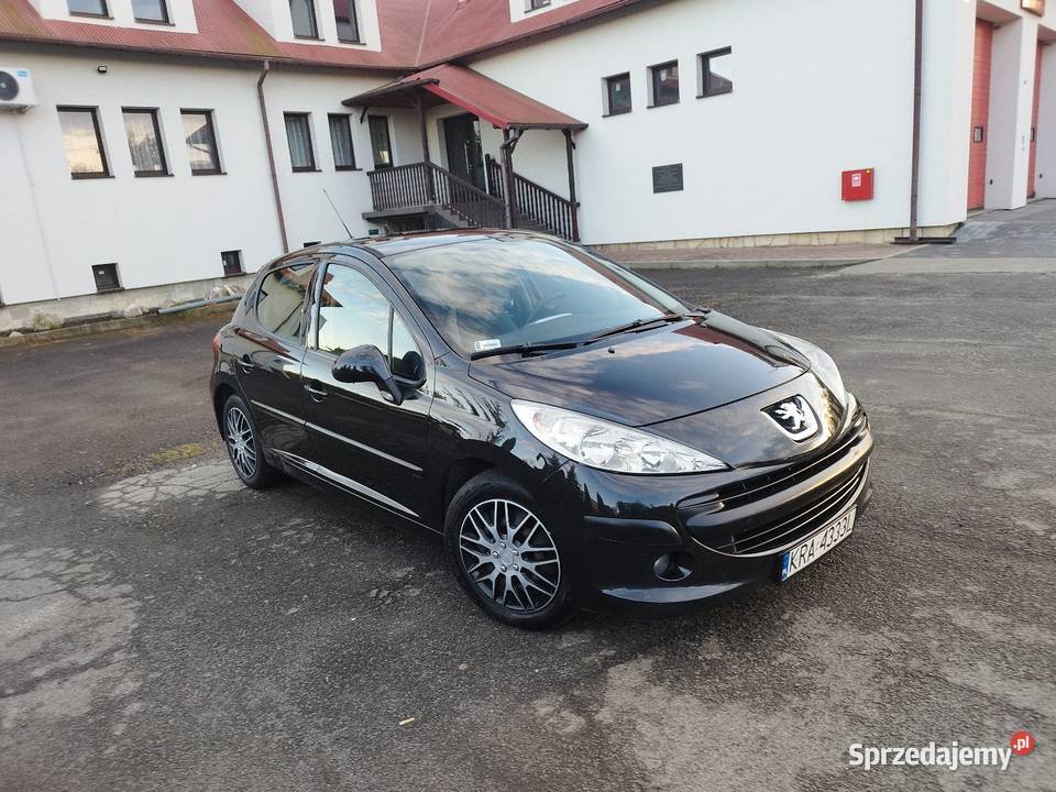 Peugeot 207 16HDI 110 Skała