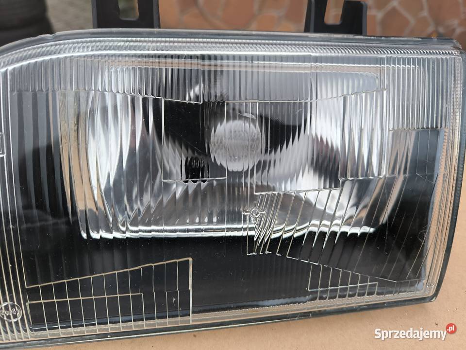 Polonez Caro lampy przednie Stalowa Wola