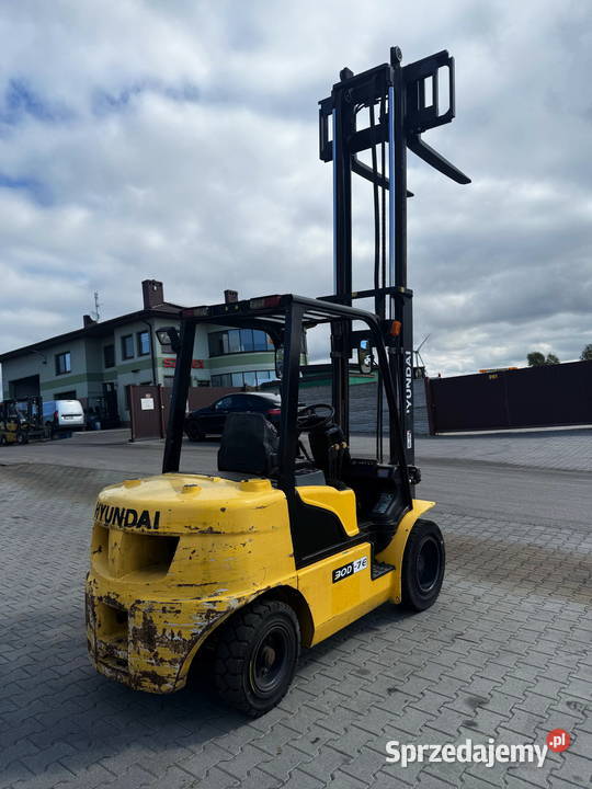 wózek widłowy HYUNDAI 30D7E diesel Kubota 3000 Wózki widłowe Działoszyn