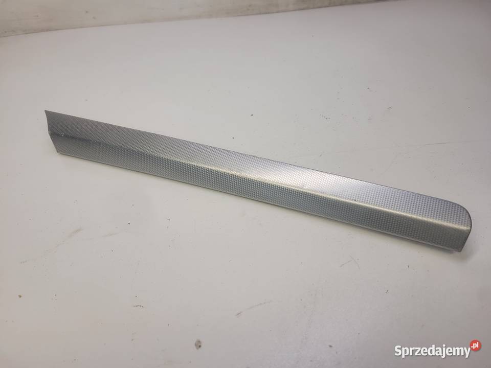 LISTWA DEKORY DRZWI PRAWY TYŁ AUDI Q7 4L0867420 osobowe Przystajń sprzedam