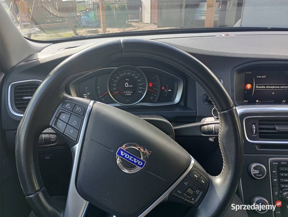 Sprzedam Volvo v 60 Rok produkcji 2017 Kulno