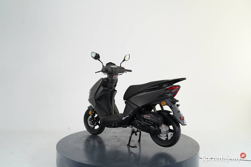 SKUTER 50 CC 4T 12 2025 NOWY GWARANCJA RATY Pilzno sprzedam