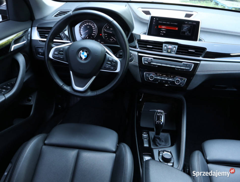 BMW X1 sDrive20i wielofunkcyjna kierownica