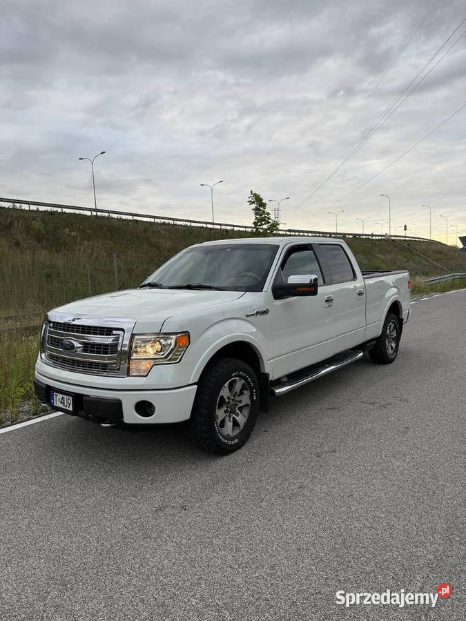 FORD F150 PLATINUM