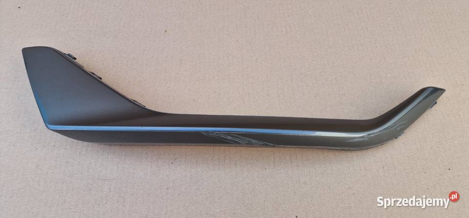 SEAT ATECA LISTWA ZDERZAKA LEWA 575853711A Bieleń