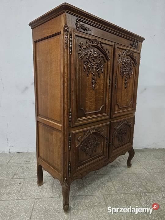 Ładna rzeźbiona francuska komoda Ludwikowska Nowy Sącz sprzedam