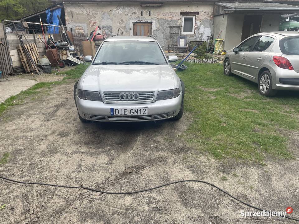 Lampy przód Audi a4b5 osobowe Iłowa
