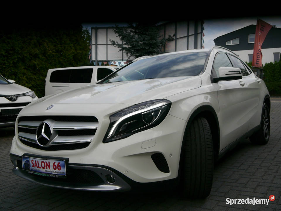 Mercedes GLA 180 16b Led Navi Xenon Skóra Stan
