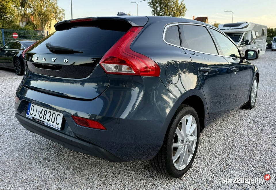 Volvo V40 InscriptionFULL wersjaGwarancja II Kamienna Góra