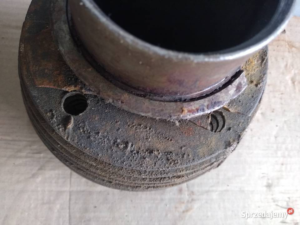 Junak m10 cylinder nominał 7500 uszkodzony