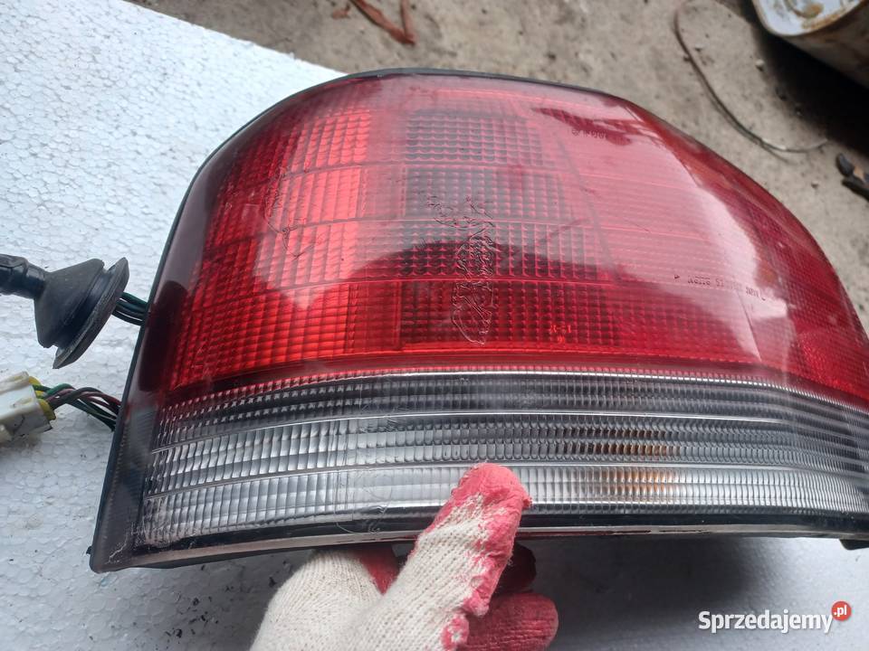 Lampa Tył Lewa Mitsubishi Galant VIII Sedan