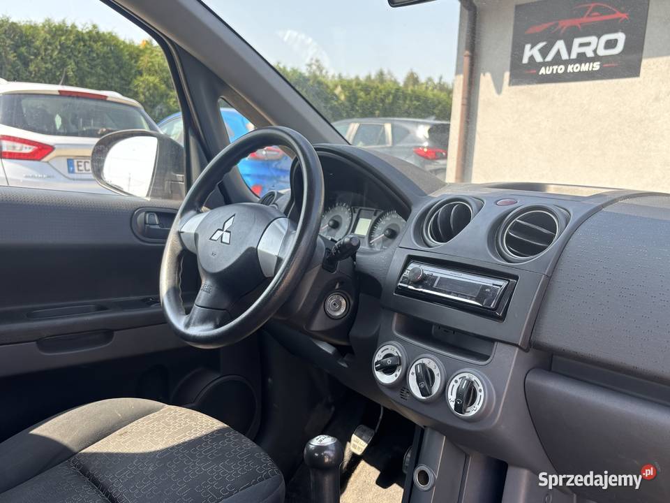 Mitsubishi Colt 2009r czerwony śląskie Paniówki