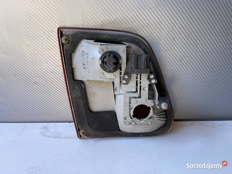 MERCEDES EKLASA W210 PRAWA LAMPA W KLAPĘ osobowe Ostroróg