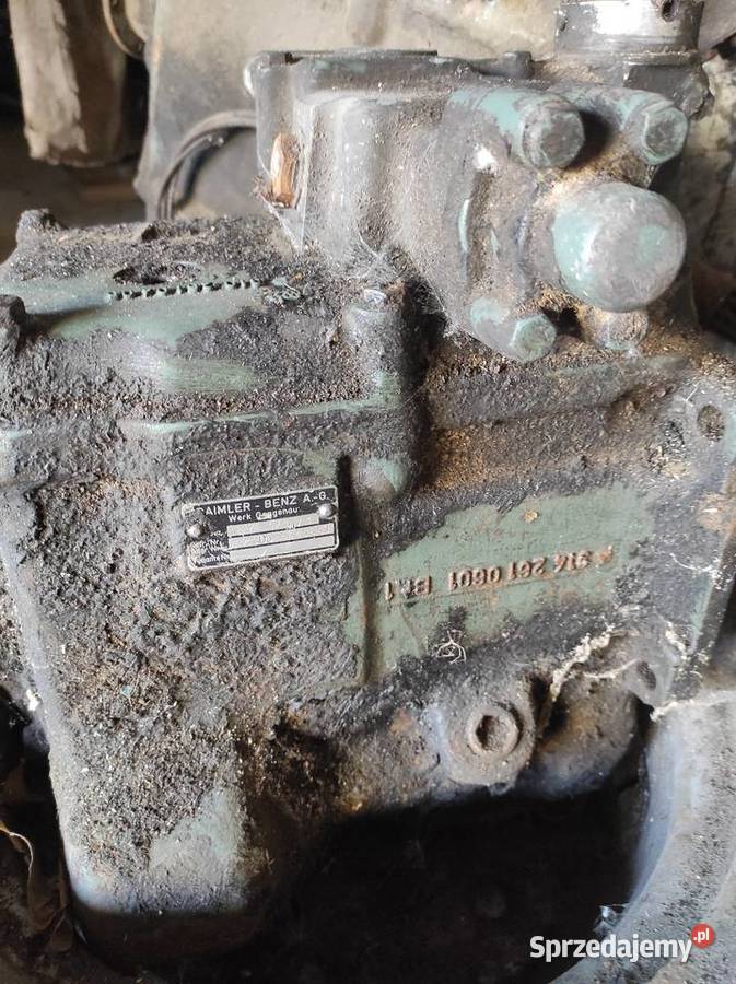 Mercedes skrzynia biegów 3102610405 Rok produkcji 1977 Rzgów sprzedam