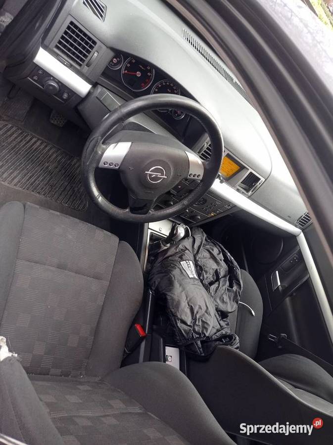 OPEL VECTRA GTS 18 GAZ zamienięsprzedam manualna Vectra sprzedam