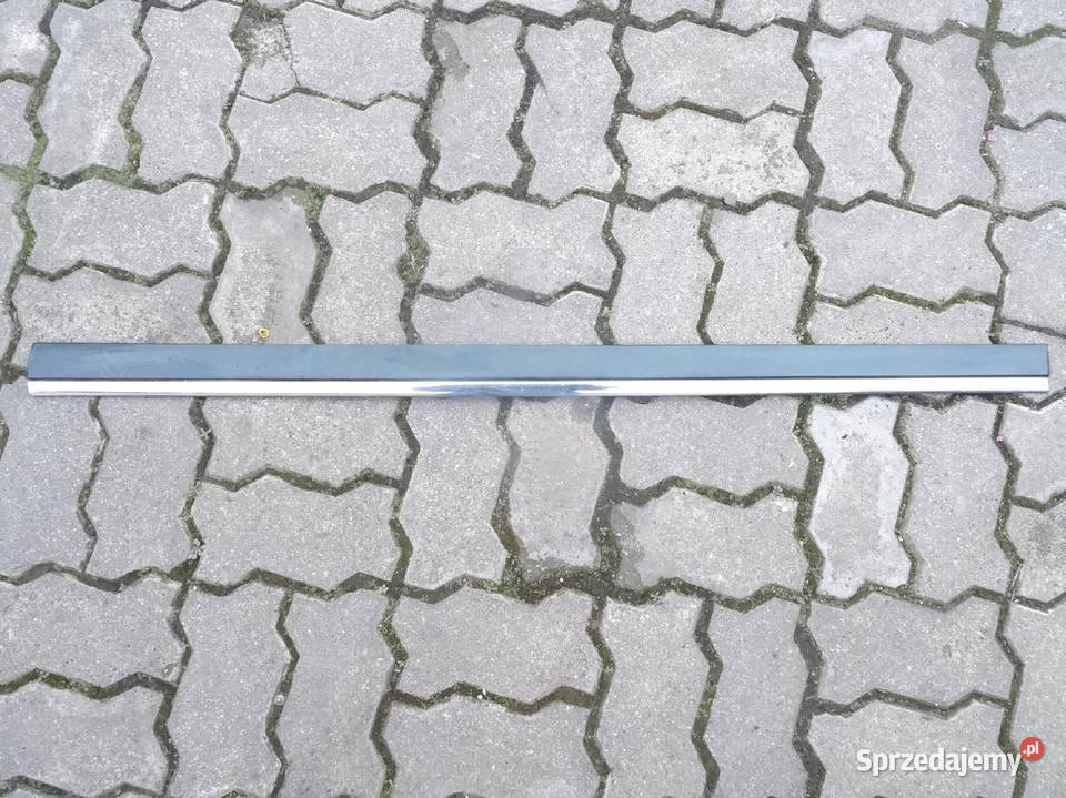 4E0853953B AUDI A8 D3 LISTWA DRZWI LEWY PRZOD Przemęt
