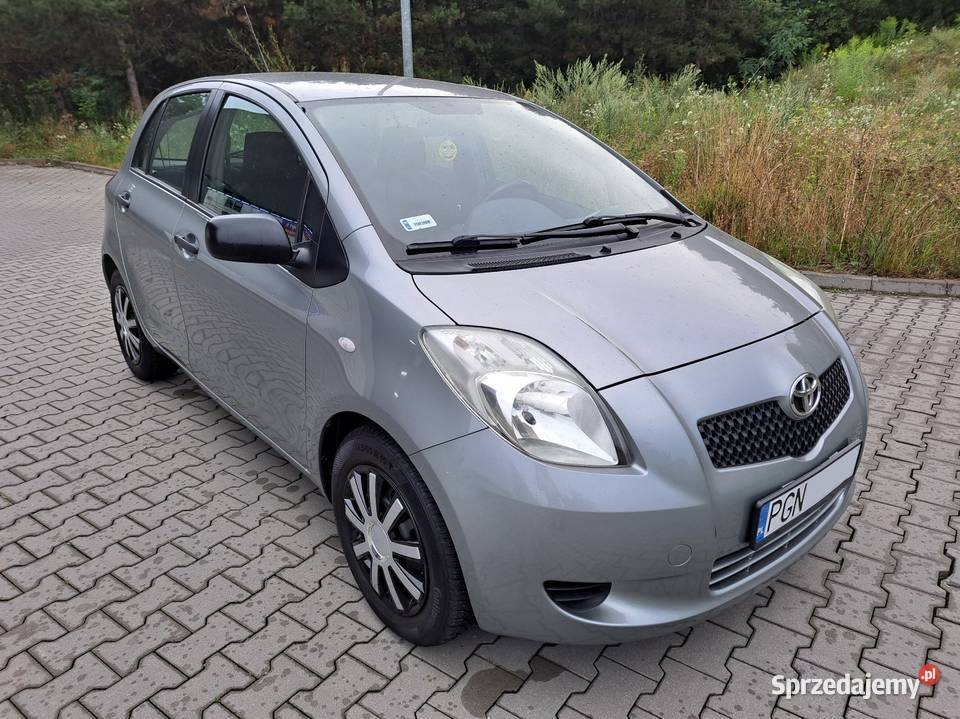 Toyota Yaris II 13 VVTi 87 Klima 5 drzwi PDC Koziegłowy