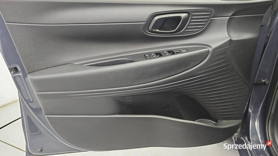 Hyundai i20 10 TGDi Modern Z Polskiego Salonu komputer pokładowy