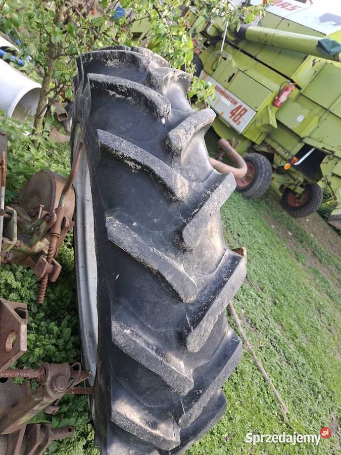 Sprzedam opony z felgami zetor 7211 Jerzmanowice sprzedam